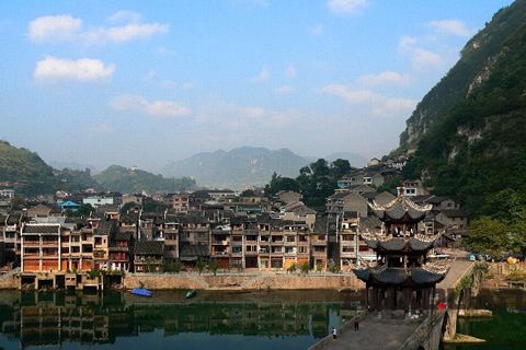 『隨華全，觀天下』 ——走進鎮遠