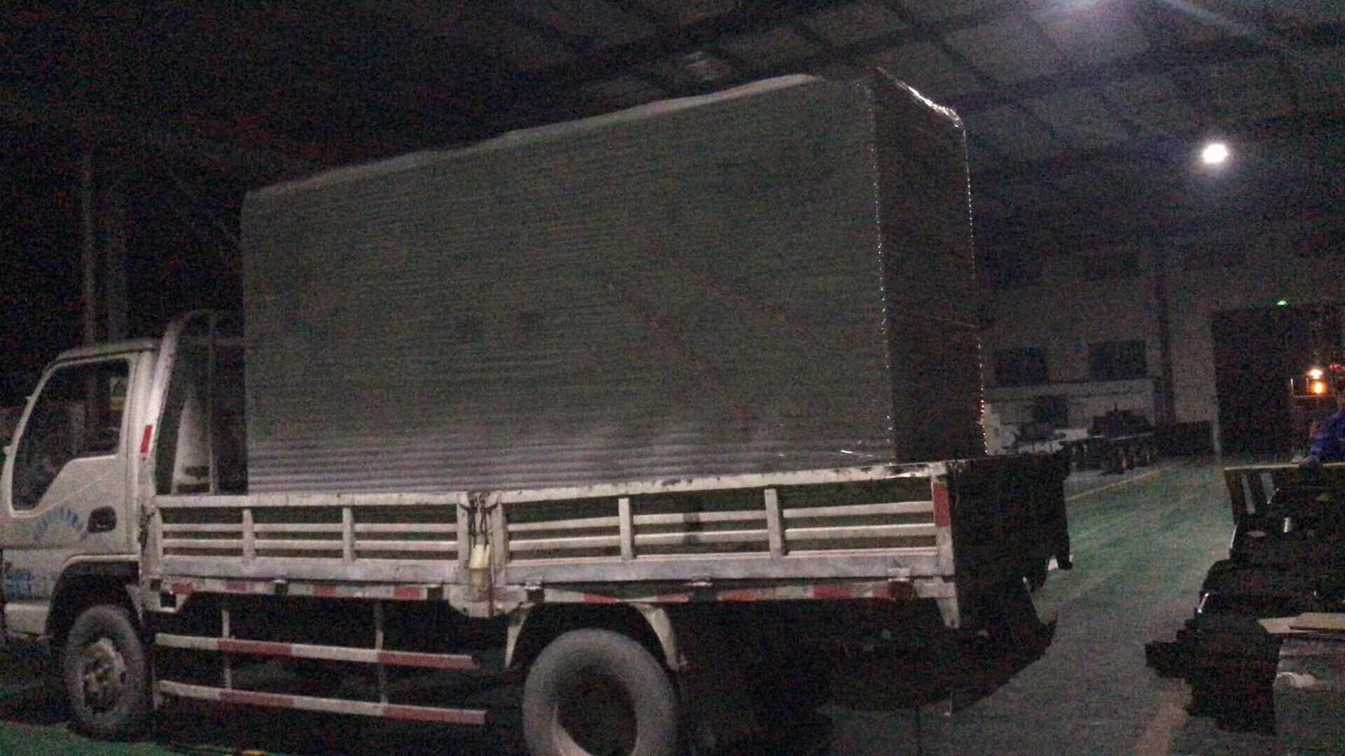 12月17日，車先生從華全動力采購的一臺50kw自動化柴油發(fā)電機組順利發(fā)往山東省